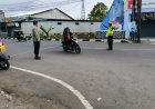 Pelayanan Masyarakat, Polsek Banjarsari Polres Ciamis Siaga di Jalur Rawan dan Padat Lalu Lintas