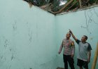 Bhabinkamtibmas Cikoneng Gerak Cepat Tangani Rumah Ambruk di Desa Nasol, Polres Ciamis Pastikan Penanganan dan Bantuan Berjalan Cepat