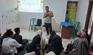 Polsek Panjalu Polres Ciamis Datangi PKBM Tunas Rahaja Ciamis Beri Binluh Bahaya Narkoba Hingga Judol