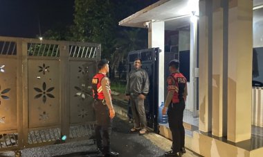 Cipkon Jam Rawan, Sat Samapta Polres Ciamis Patroli ke Perum Buana Soedirman Beri Imbauan Kamtibmas