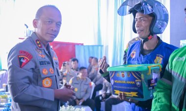 Kapolda Jabar Resmikan Bengkel dan Warung Ojol pada Agenda Ngariung Aman