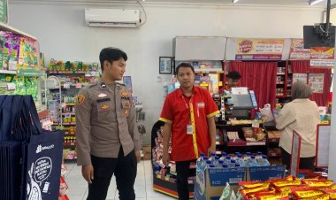 Polsek Cipaku Intensifkan Patroli Dialogis, Perkuat Harkamtibmas di Desa Buniseuri dan Jalan Raya Cipaku